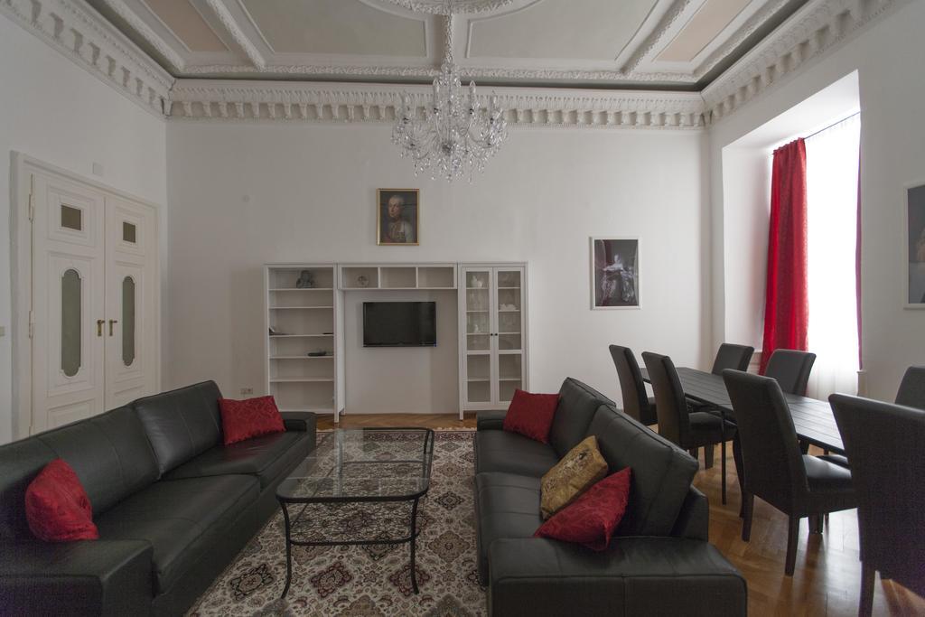 Heart Of Vienna Luxury Residence ภายนอก รูปภาพ